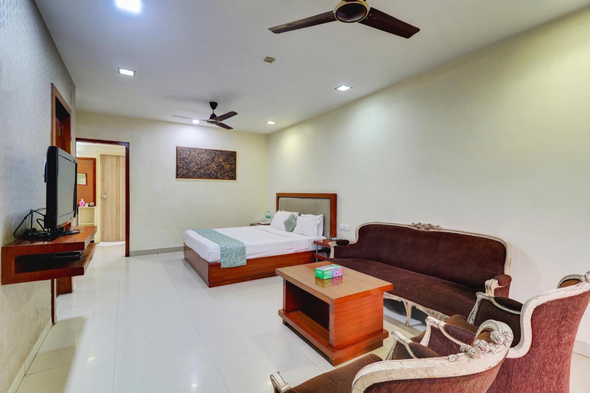 Amazinn Villa Lonavla Exterior foto